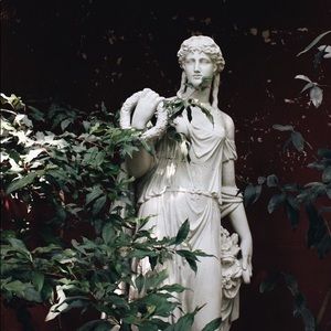 Meet your Posher, Makiah